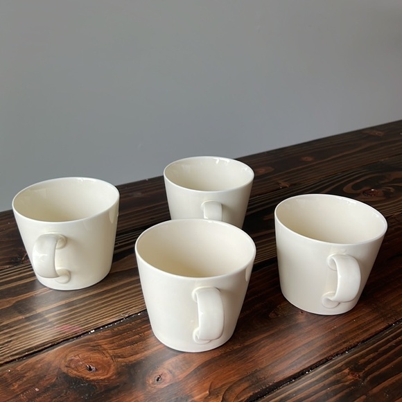 Crate&Barrel Set Of Four Ceramic Mugs 12 oz - Picture 7 of 7